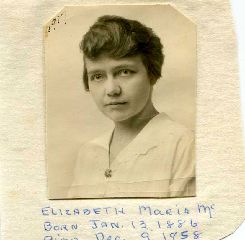 Photo of photos/Elizabeth Maria McCrady 1886-1958 portrait c1917